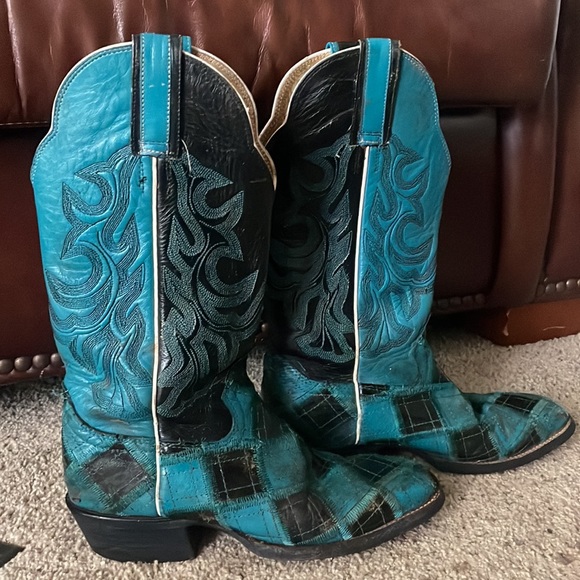 Hondo Boots - Picture 3 of 10